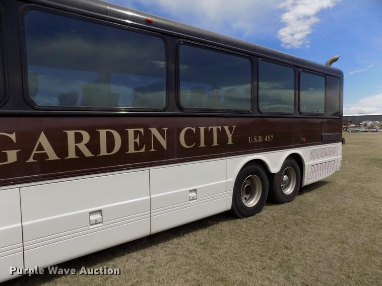 image for item FA9737 1999 Blue Bird LTC-40 school bus