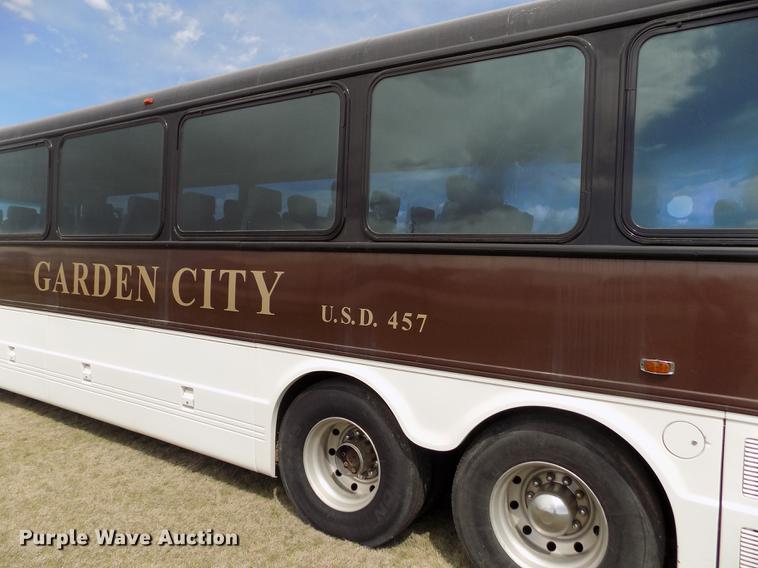 image for item FA9737 1999 Blue Bird LTC-40 school bus