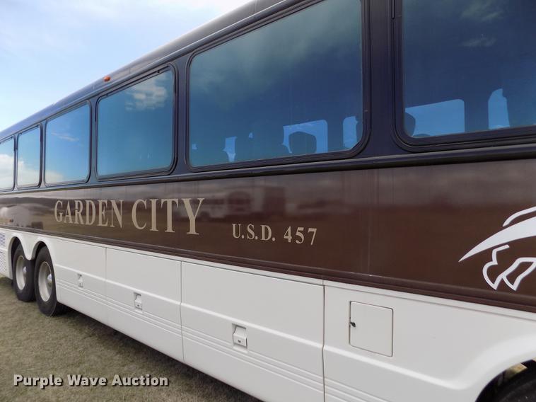 image for item FA9737 1999 Blue Bird LTC-40 school bus