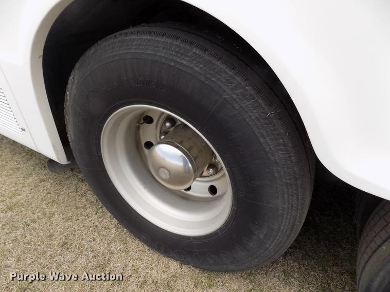 image for item FA9737 1999 Blue Bird LTC-40 school bus