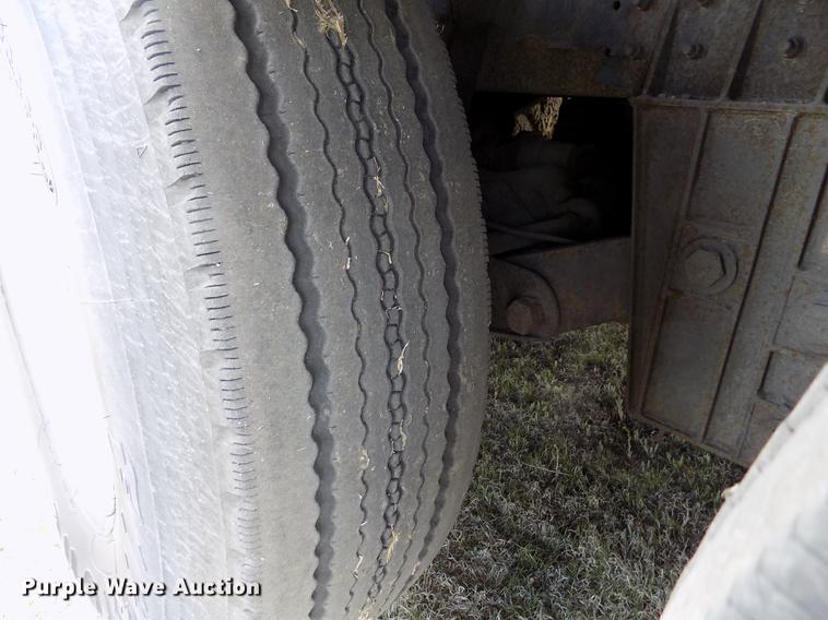 image for item FA9737 1999 Blue Bird LTC-40 school bus