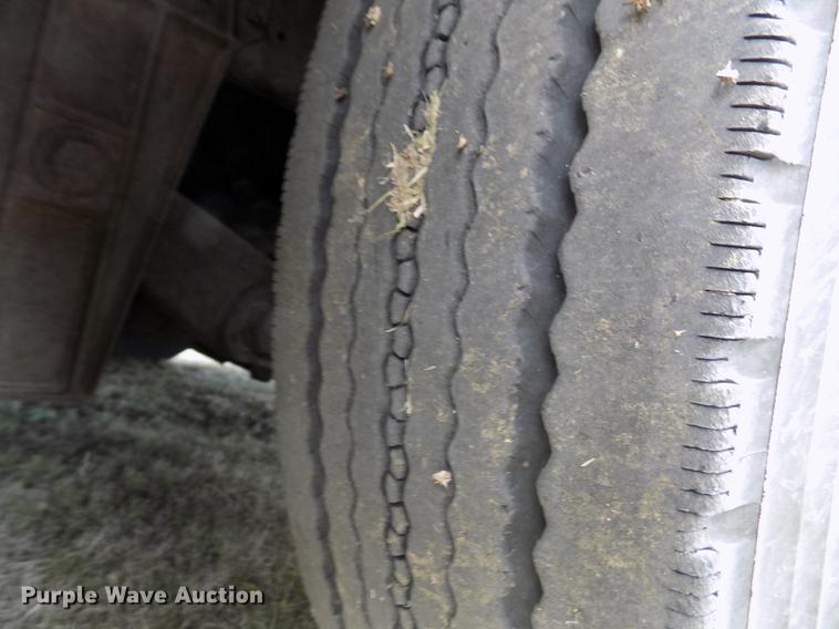 image for item FA9737 1999 Blue Bird LTC-40 school bus