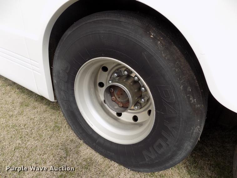 image for item FA9737 1999 Blue Bird LTC-40 school bus