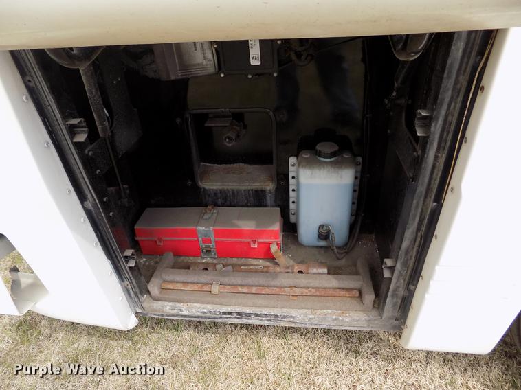 image for item FA9737 1999 Blue Bird LTC-40 school bus