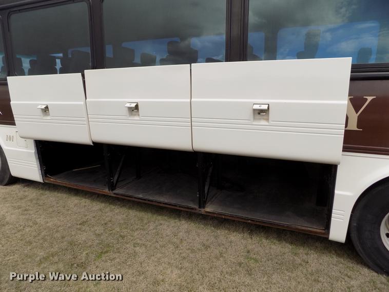 image for item FA9737 1999 Blue Bird LTC-40 school bus