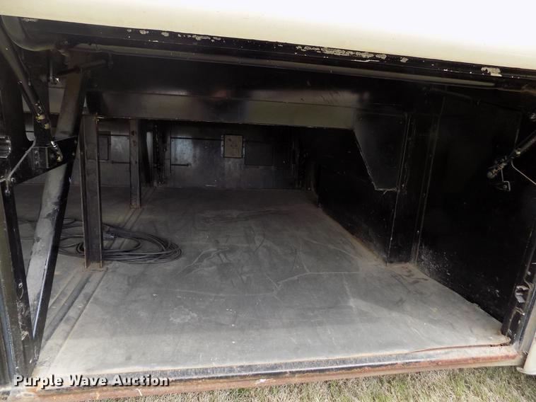 image for item FA9737 1999 Blue Bird LTC-40 school bus