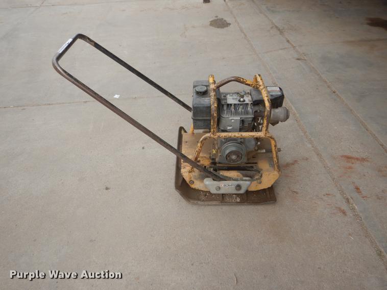 image for item FG9260 Koehring P9RW plate compactor