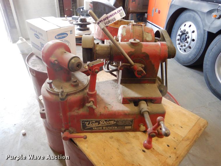 image for item FG9268 Van Dorn valve refacer