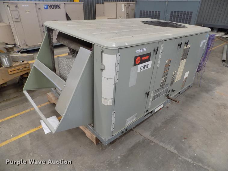 image for item FG9270 2008 Trane rooftop AC and heat unit