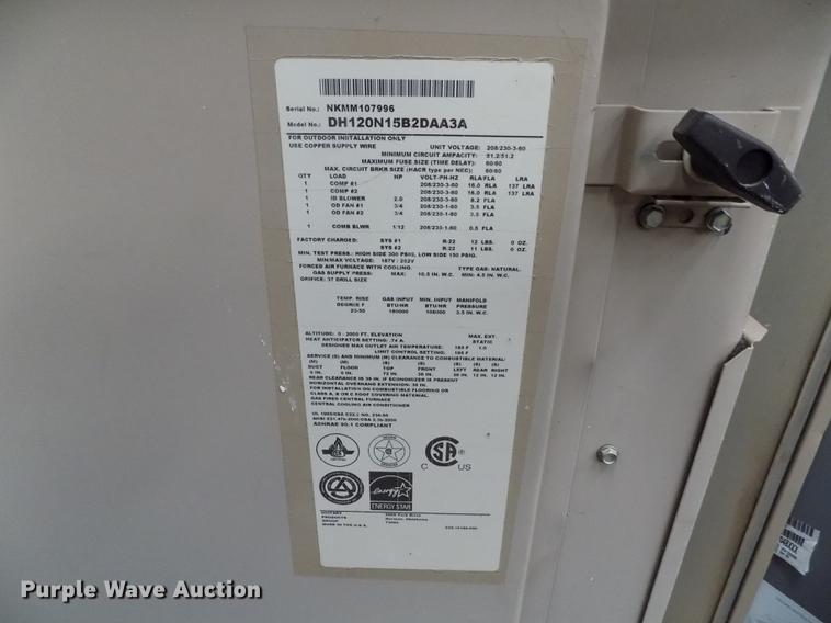 image for item FG9272 2003 York rooftop AC and heat unit