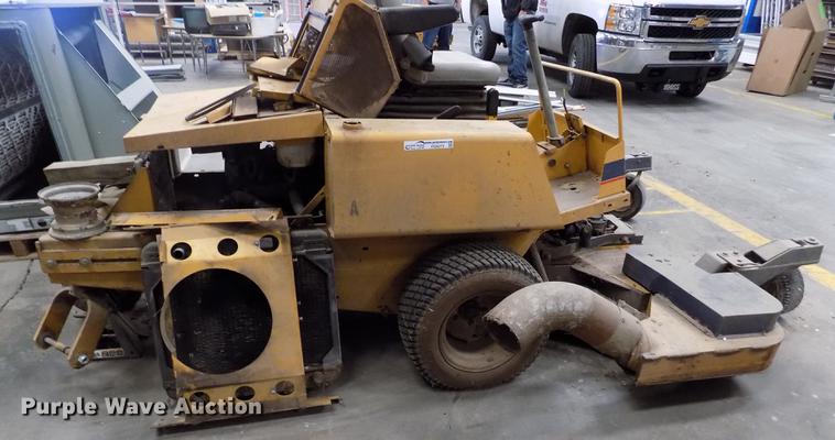 image for item FG9273 Excel Hustler 4300 lawn mower