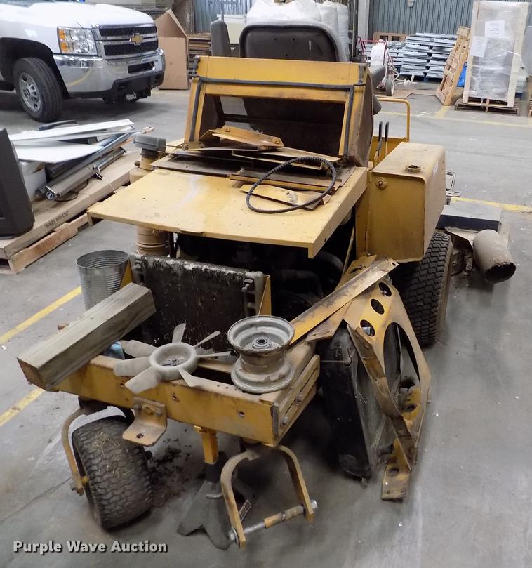 image for item FG9273 Excel Hustler 4300 lawn mower