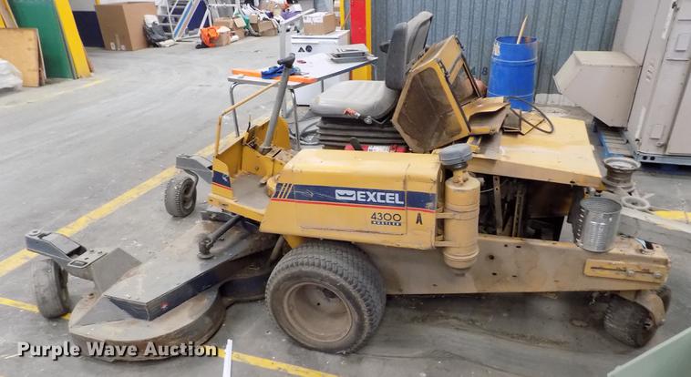 image for item FG9273 Excel Hustler 4300 lawn mower