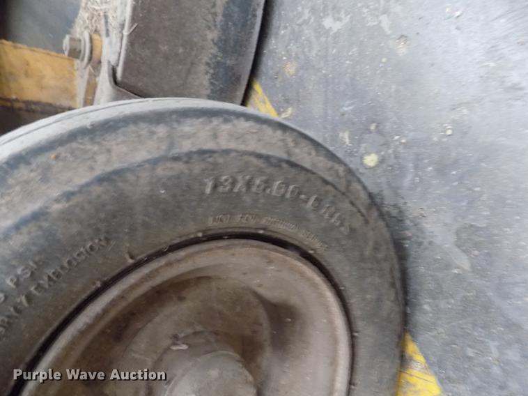 image for item FG9273 Excel Hustler 4300 lawn mower