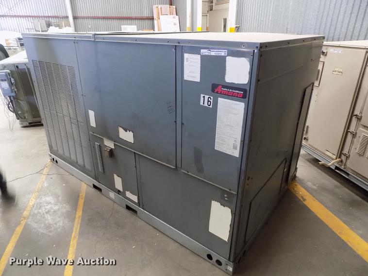 image for item FG9274 Amana rooftop AC and heat unit