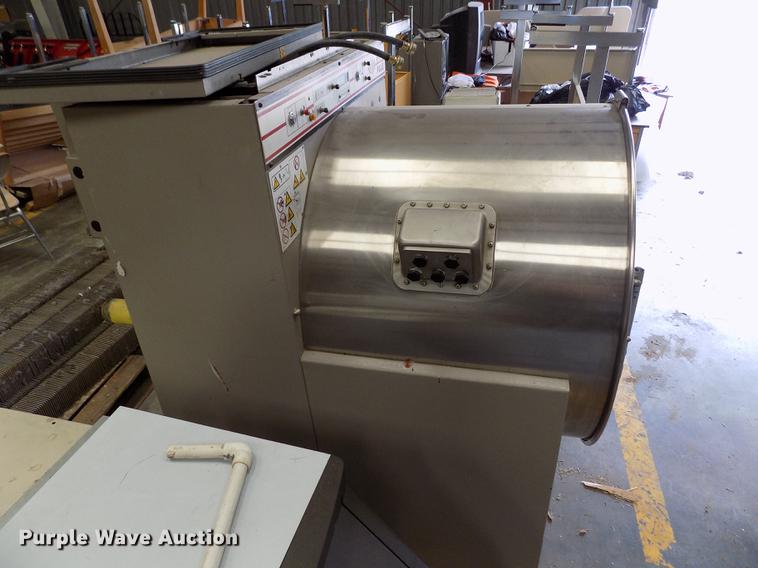 image for item FG9275 1995 Milnor 30022M5J washing machine