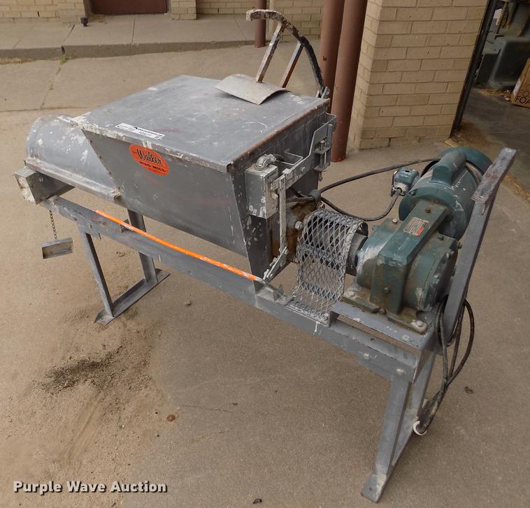 image for item FG9277 Walker pug mill