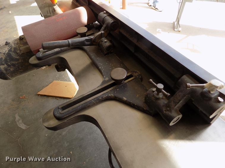 image for item FG9278 Oliver 166-BD planer