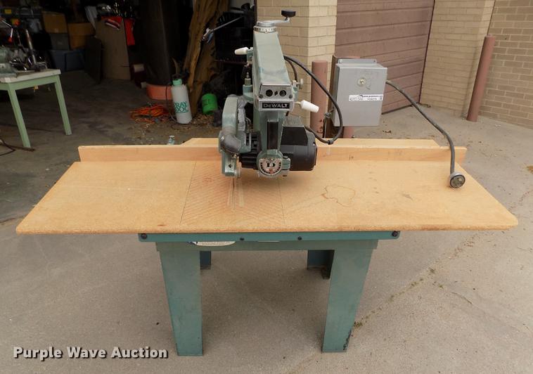 image for item FG9279 Dewalt 203800 radial arm saw