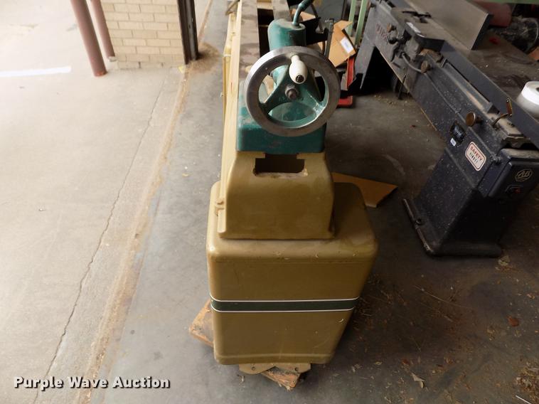 image for item FG9281 Powermatic 90 lathe