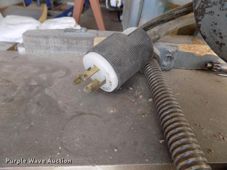 image for item FG9282 Wysong 284 vertical mortiser