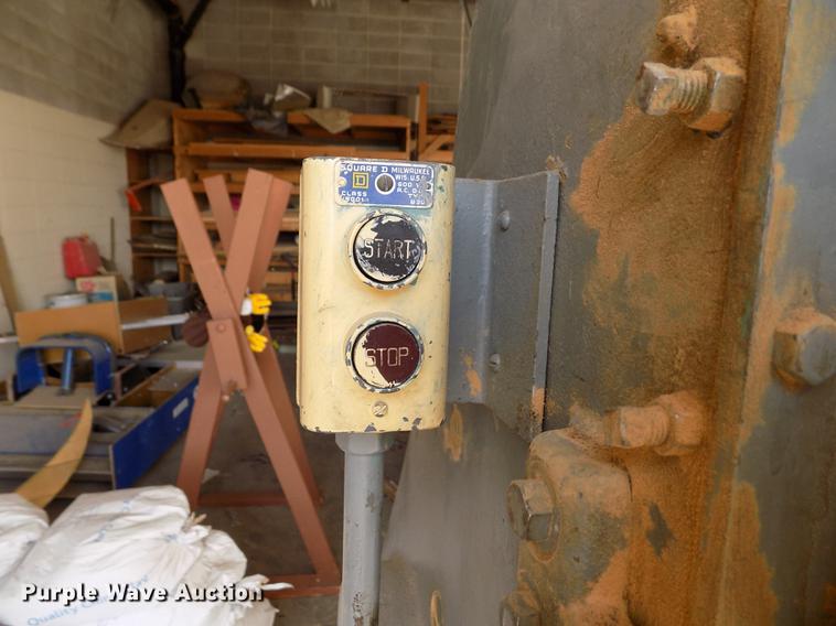 image for item FG9282 Wysong 284 vertical mortiser