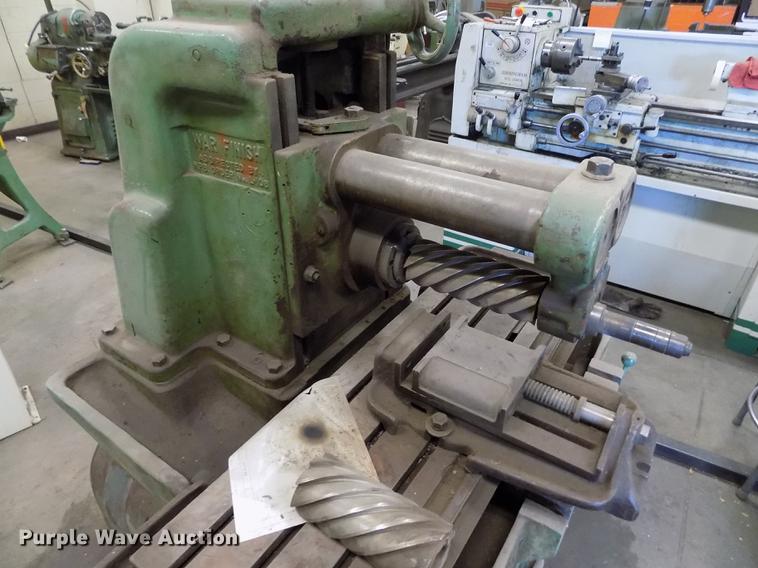 image for item FG9283 Kearney and Trecker M-24 horizontal mill