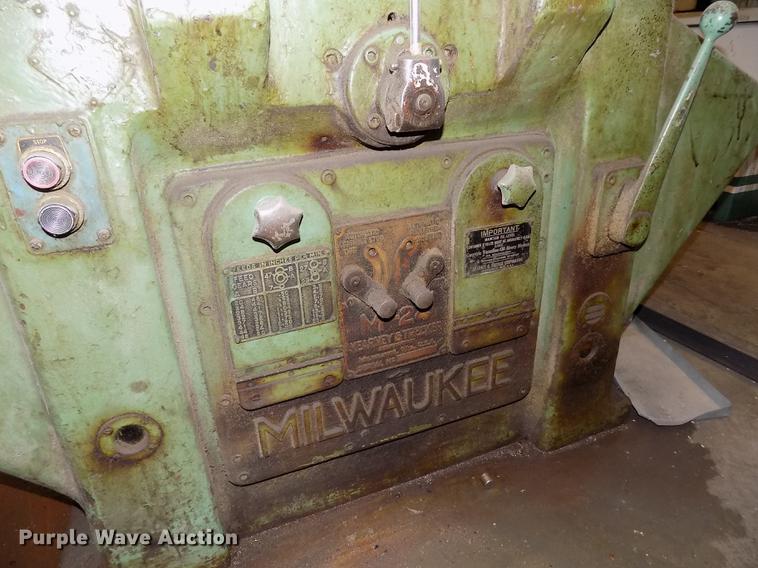 image for item FG9283 Kearney and Trecker M-24 horizontal mill