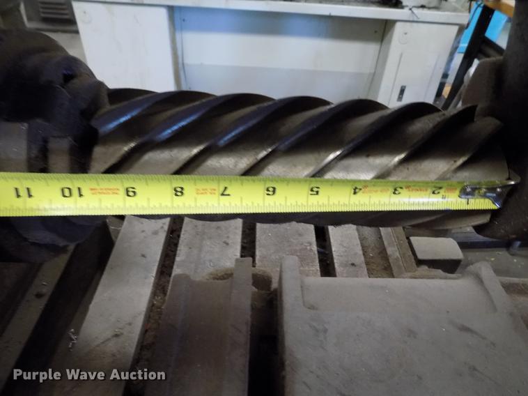 image for item FG9283 Kearney and Trecker M-24 horizontal mill