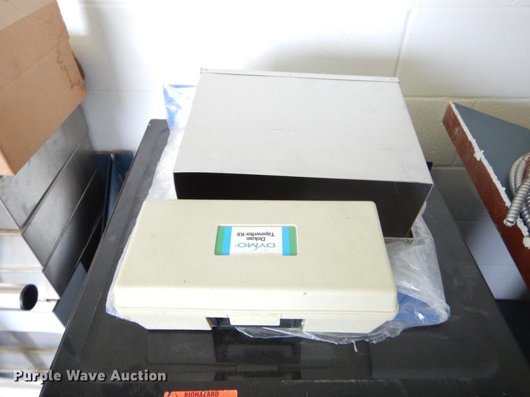 image for item FH9276 Office supplies and equipment