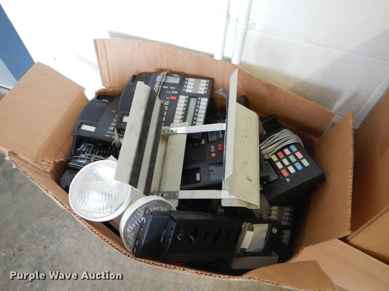 image for item FH9276 Office supplies and equipment