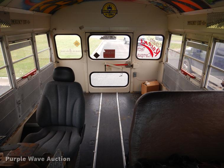 image for item FH9278 1993 Chevrolet Sport Van G30 shuttle bus