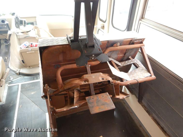 image for item FH9278 1993 Chevrolet Sport Van G30 shuttle bus