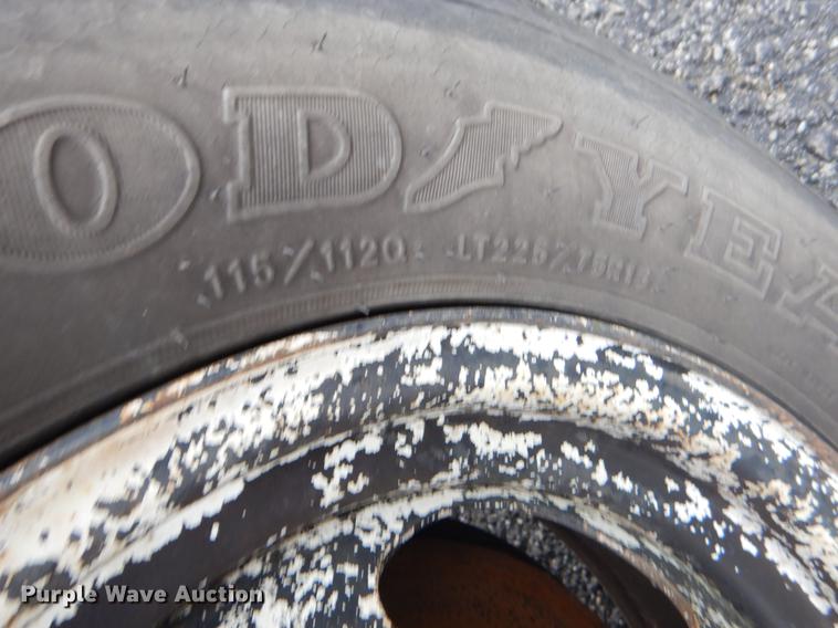 image for item FH9278 1993 Chevrolet Sport Van G30 shuttle bus