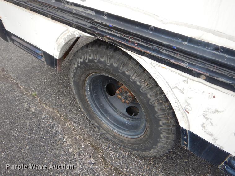 image for item FH9278 1993 Chevrolet Sport Van G30 shuttle bus