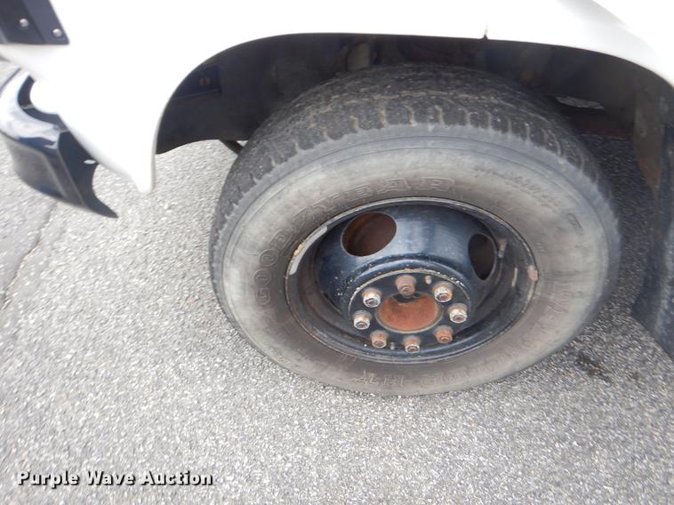 image for item FH9278 1993 Chevrolet Sport Van G30 shuttle bus