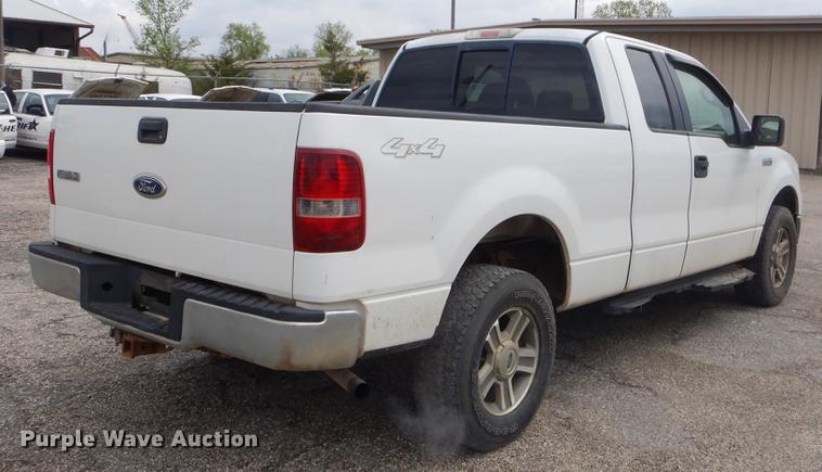 image for item FH9279 2005 Ford F150 SuperCab pickup truck