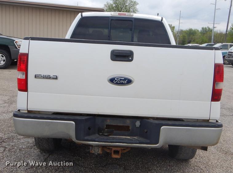 image for item FH9279 2005 Ford F150 SuperCab pickup truck