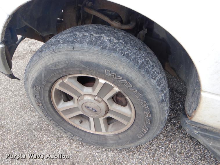 image for item FH9279 2005 Ford F150 SuperCab pickup truck