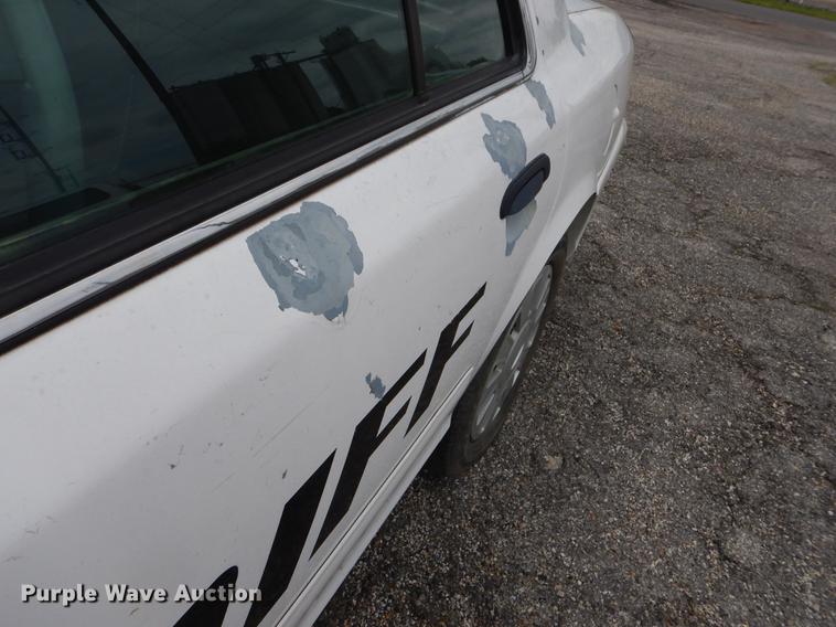image for item FH9281 2006 Ford Crown Victoria Police Interceptor