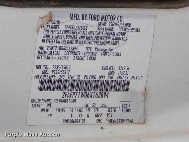 image for item FH9281 2006 Ford Crown Victoria Police Interceptor