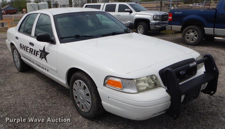 image for item FH9282 2008 Ford Crown Victoria Police Interceptor