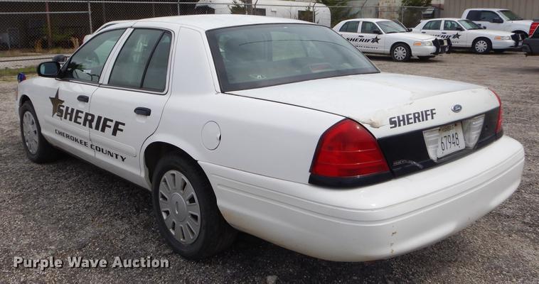 image for item FH9282 2008 Ford Crown Victoria Police Interceptor