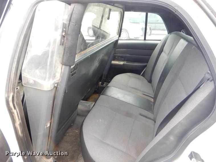 image for item FH9282 2008 Ford Crown Victoria Police Interceptor