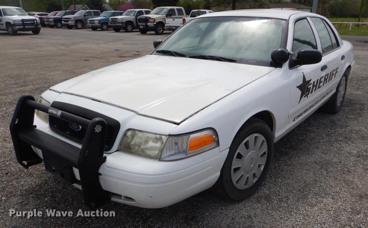 image for item FH9283 2008 Ford Crown Victoria Police Interceptor