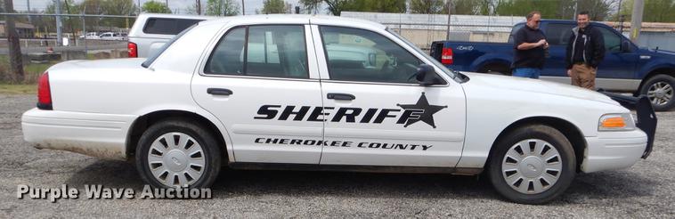 image for item FH9283 2008 Ford Crown Victoria Police Interceptor