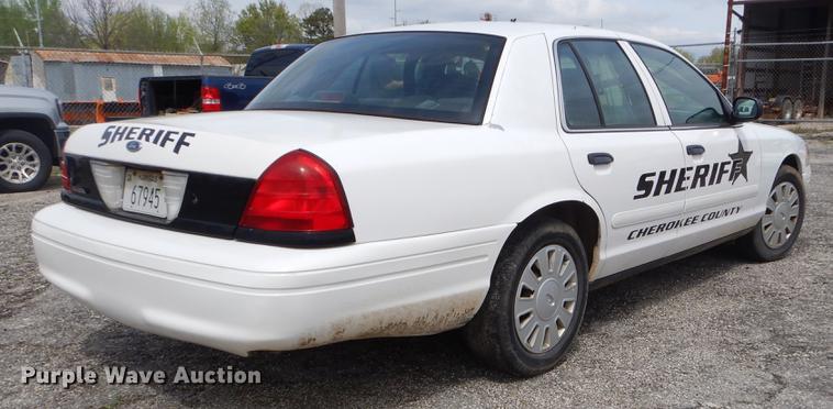 image for item FH9283 2008 Ford Crown Victoria Police Interceptor