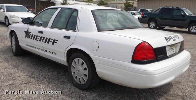 image for item FH9283 2008 Ford Crown Victoria Police Interceptor