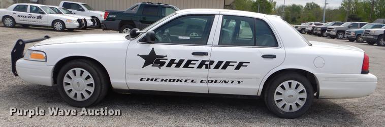 image for item FH9283 2008 Ford Crown Victoria Police Interceptor