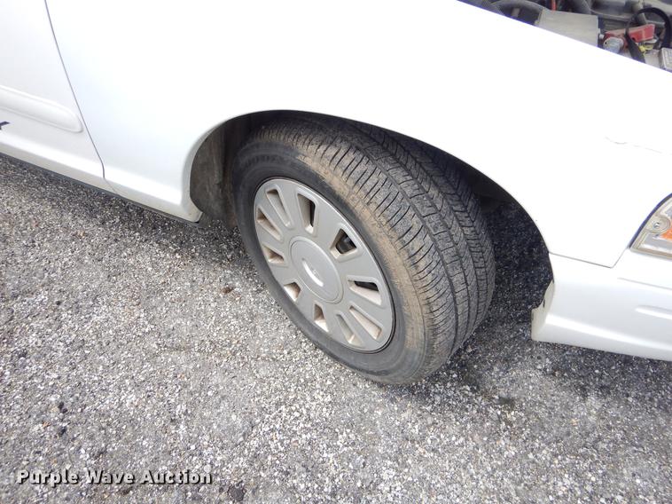 image for item FH9283 2008 Ford Crown Victoria Police Interceptor